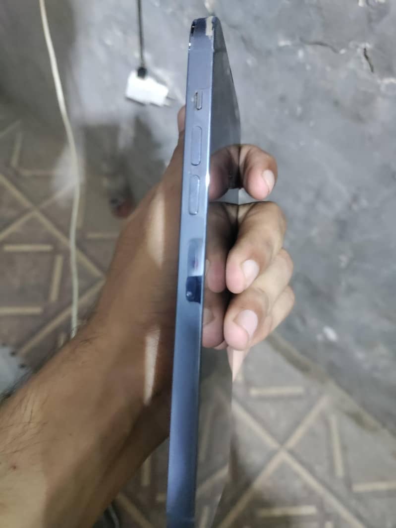 iphone 13 pro max 1