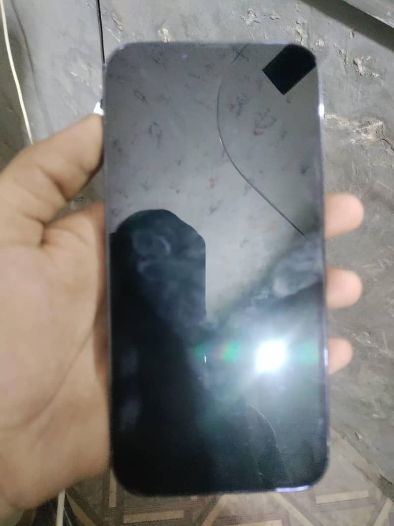 iphone 13 pro max 4