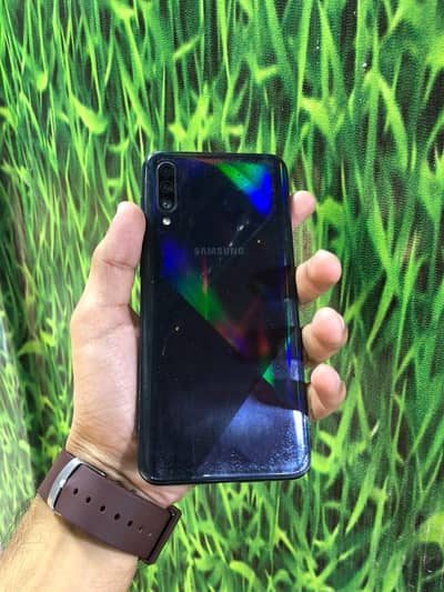 Samsung Mobile A30s urjnt sell