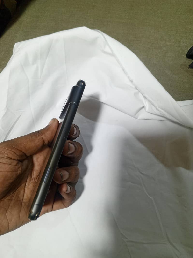 Google Pixel 8 1