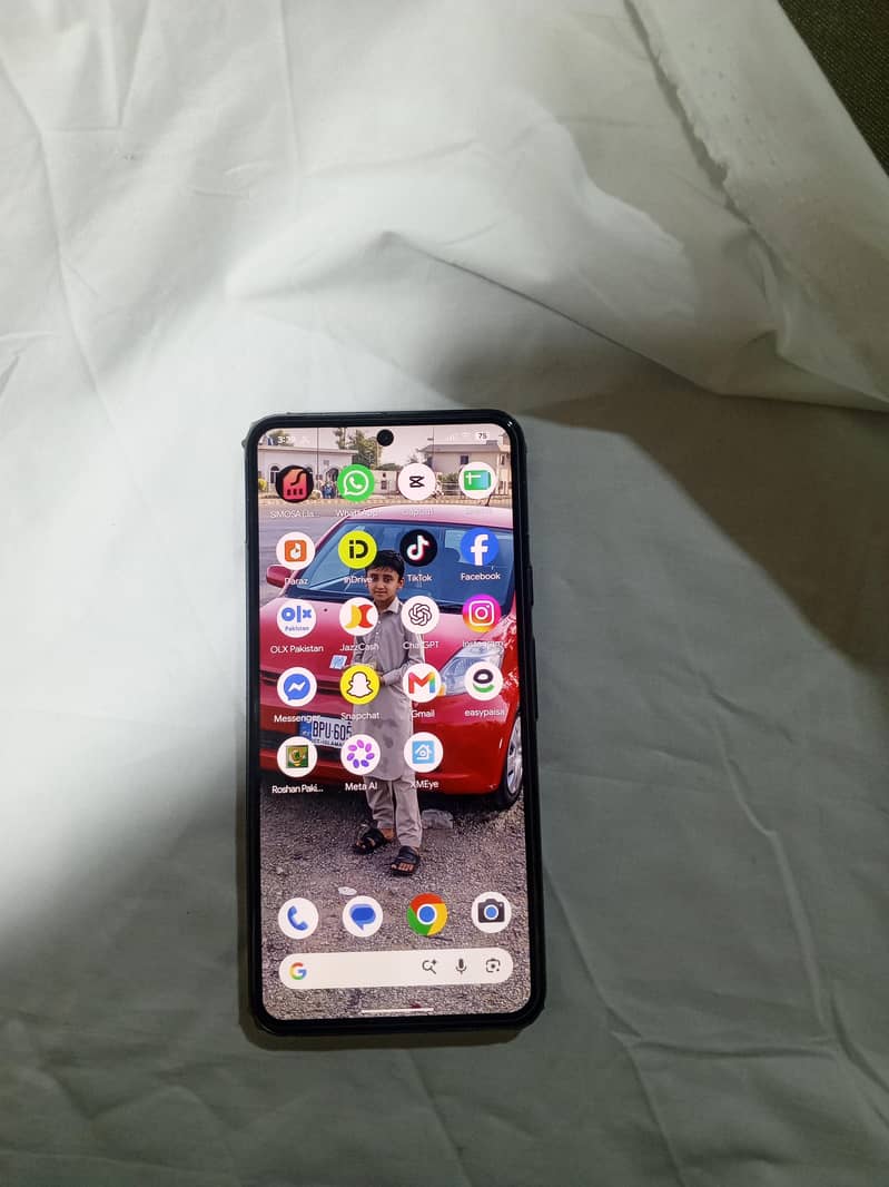 Google Pixel 8 6