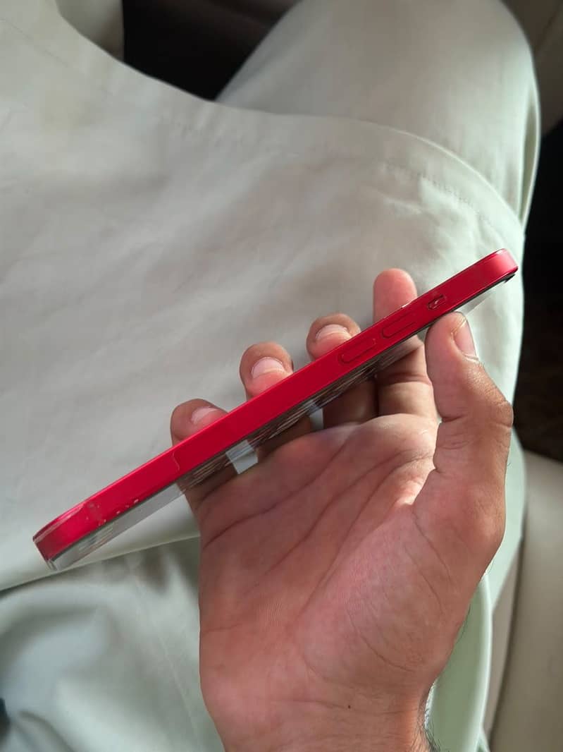 Apple iPhone 14 plus 3