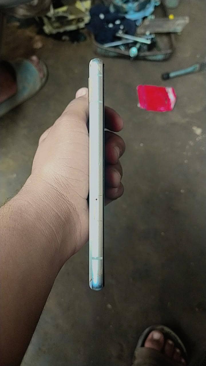 Google Pixel 7a 4