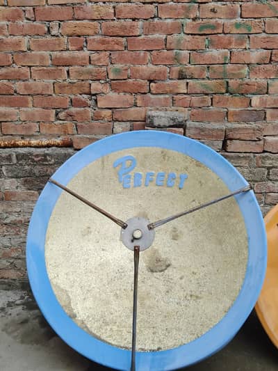 4feet fiber Dish antena