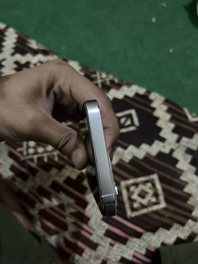 Apple iPhone 13 Pro