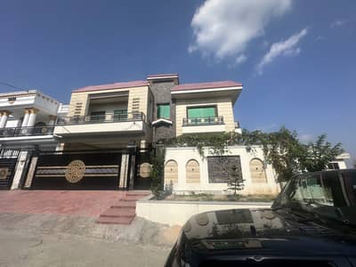 1 kanal triple storey house for sale in F-15