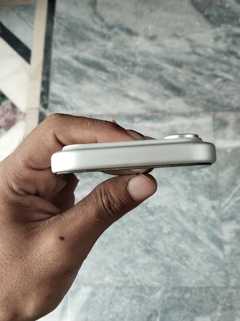 Apple iPhone 17 Pro 7