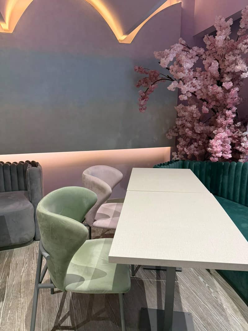 Bubble Sofasets - Chairs - Tables 7
