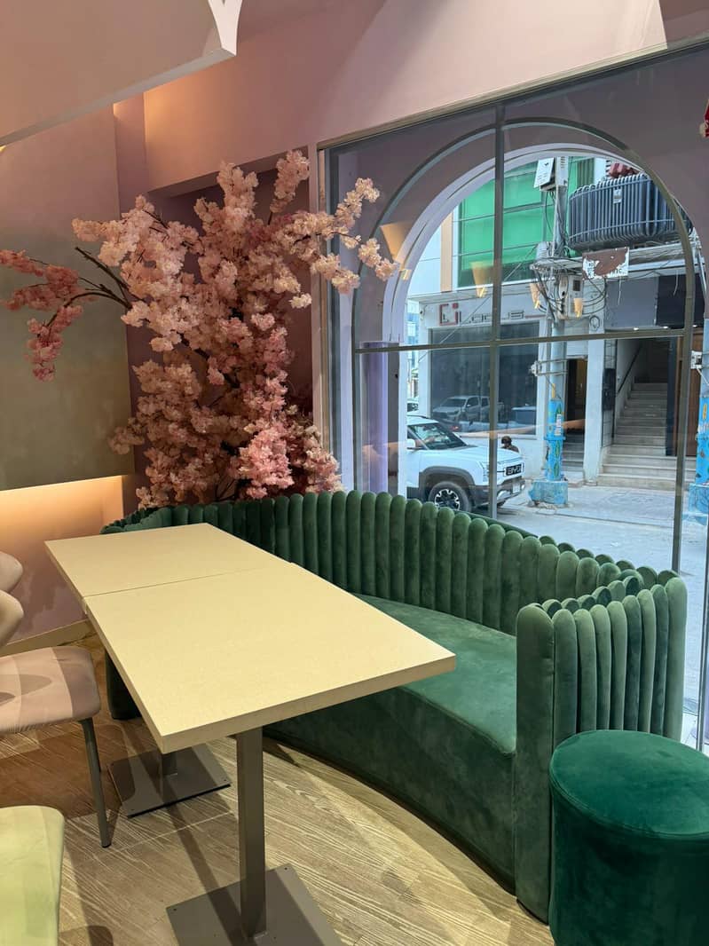Bubble Sofasets - Chairs - Tables 17