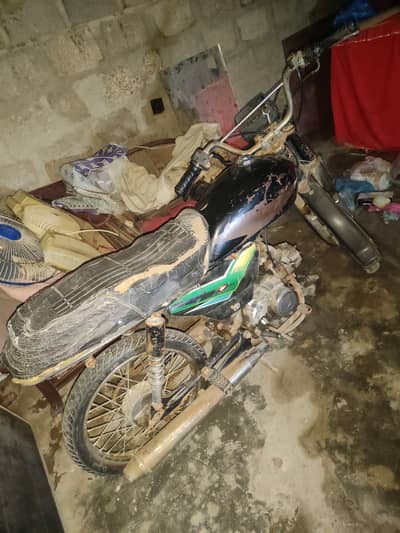 Honda CD 70 2013 Model (Rough Condition + Engine Work Needed)