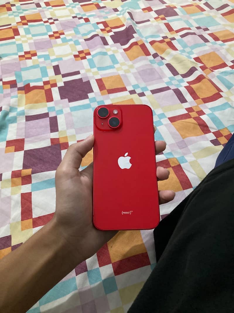 Apple iPhone 14 3