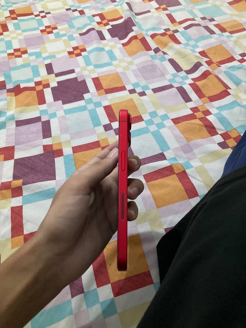 Apple iPhone 14 6