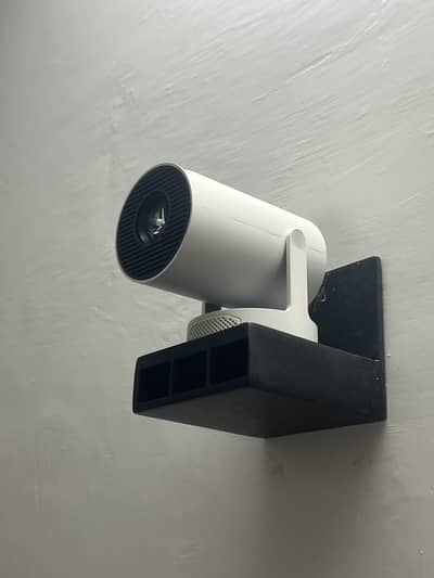 HY300 Ultra Smart Android Projector (4K Support / WiFi)