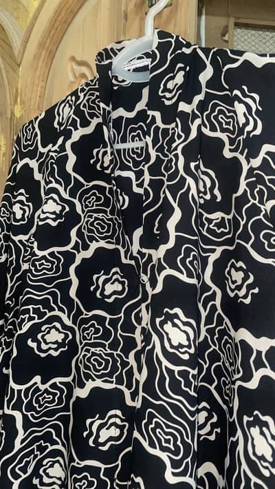 local market abaya , 10/10 condition