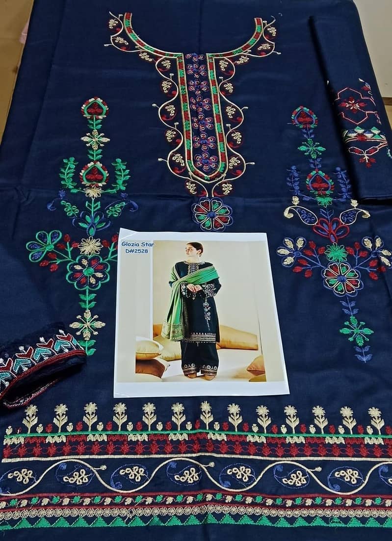 کڑھائی والا 3 پیس دھنک سوٹ (فری ڈیلیوری + کیش آن ڈیلیوری) 100% گارنٹی 0