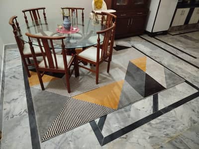 6 seater dinning table