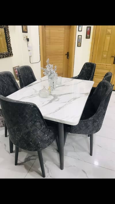 Dinning table with chairs