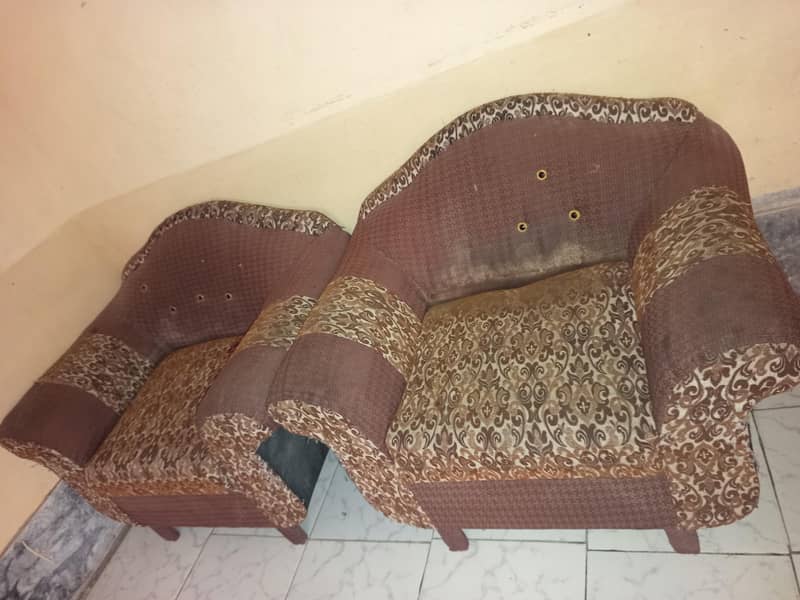 used sofa set and Table 3 steps 2