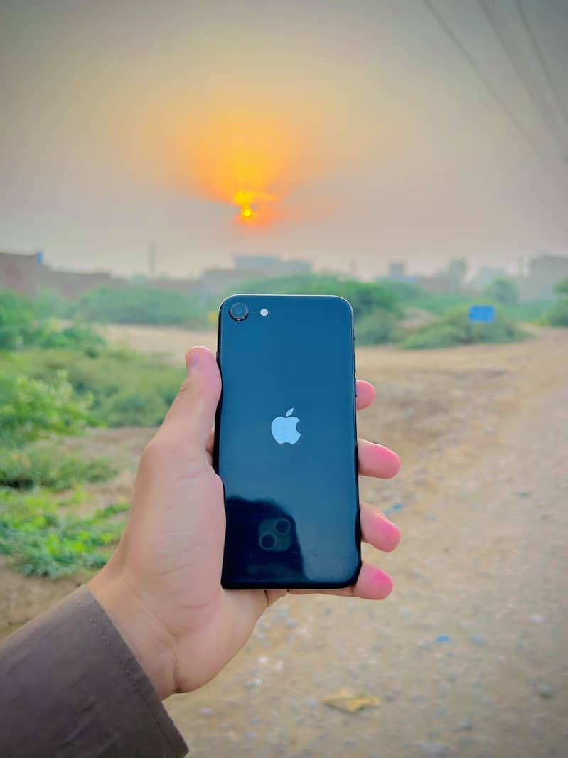 Iphone Se 2020 0