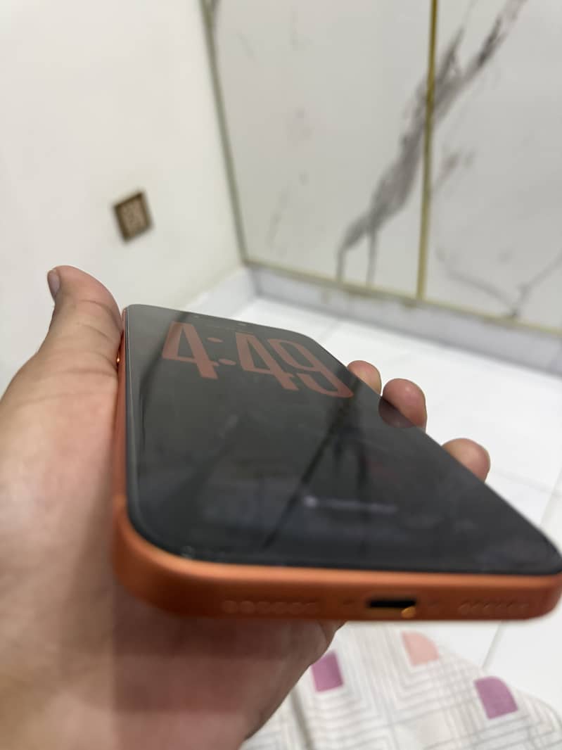 Apple iPhone 17 Pro Max 1