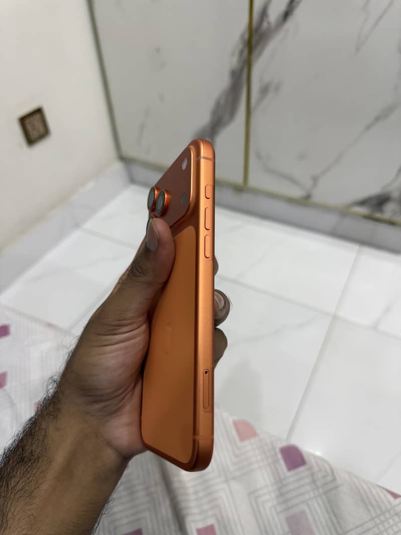 Apple iPhone 17 Pro Max 3