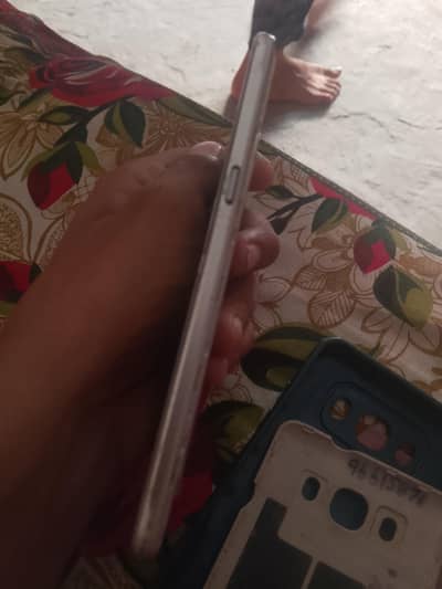 Samsung Galaxy J5
