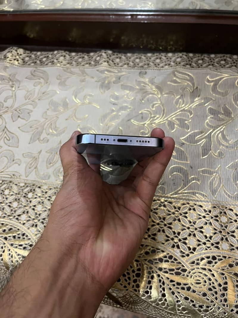 Apple iPhone 13 Pro 11