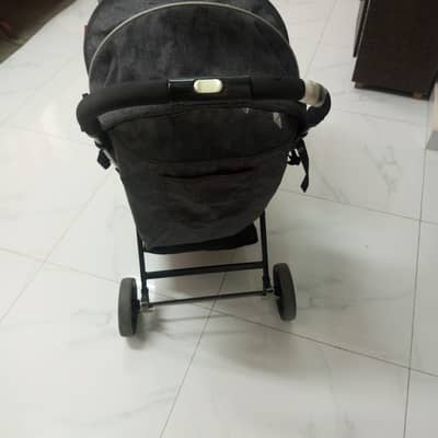 2in 1 imported baby stroller for sell Used: 9/10  Demand: 15K (Slightl