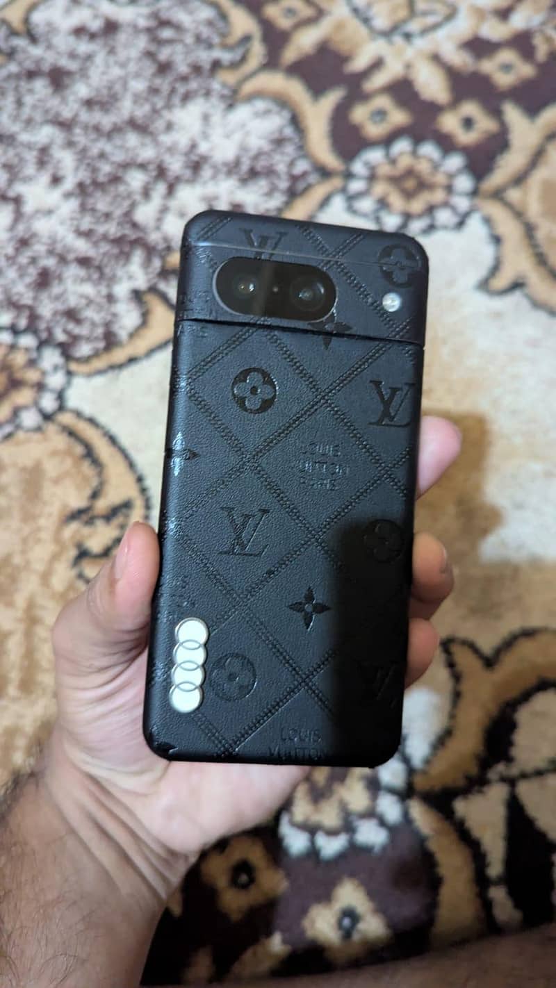 Google Pixel 8 1