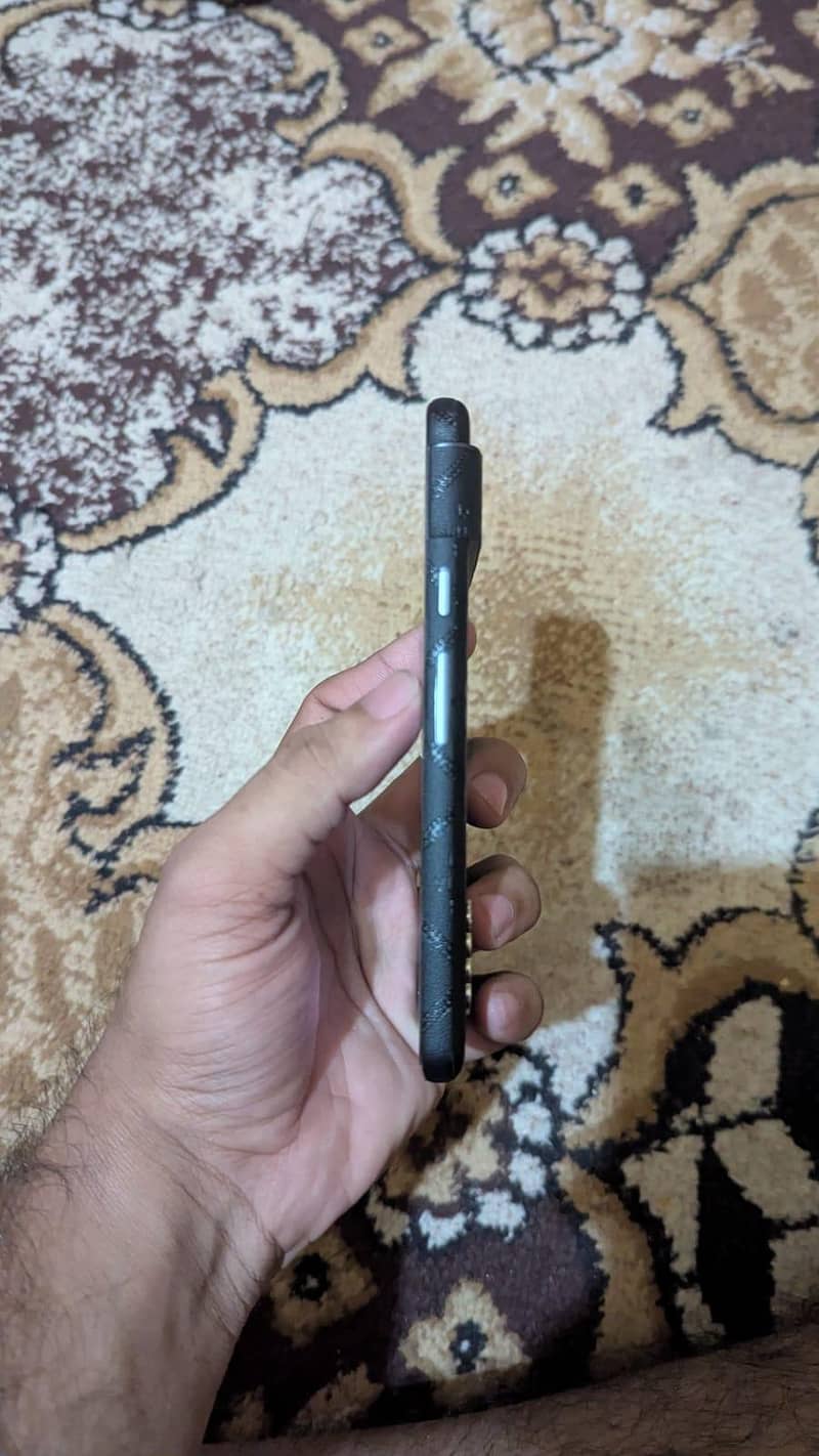 Google Pixel 8 2