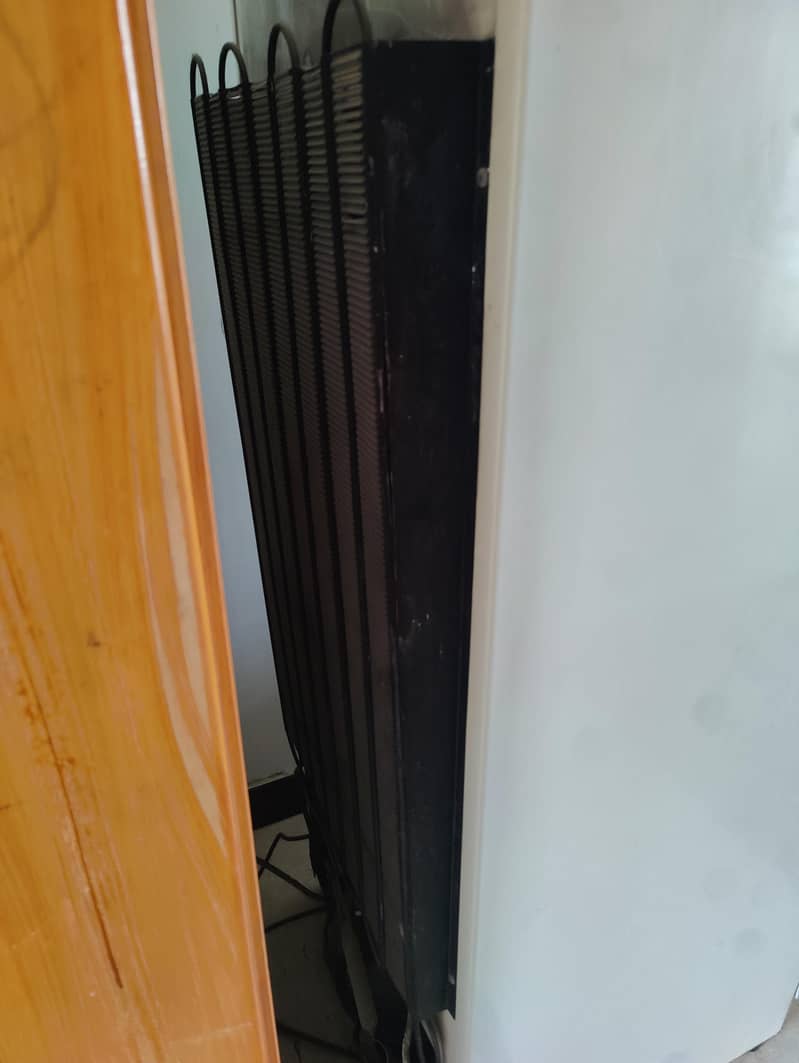 Dawlance Fridge Medium 4