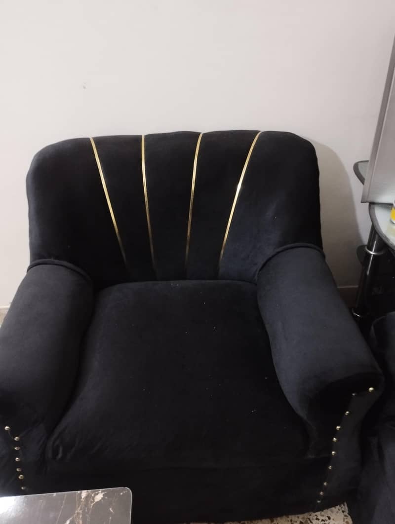 5 seater sofa set. 2