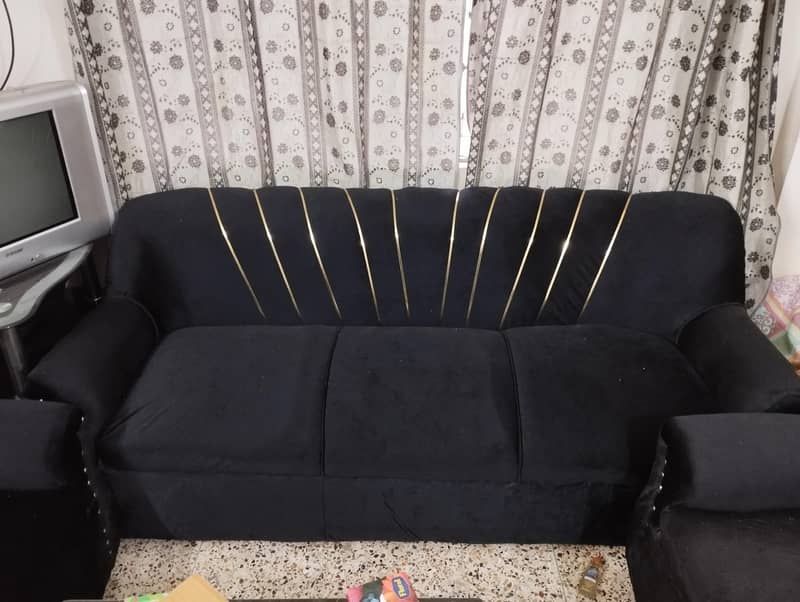 5 seater sofa set. 4