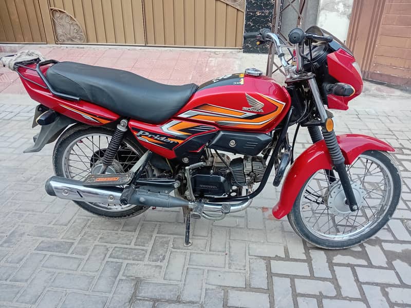 HONDA PRIODER 100 CC 4