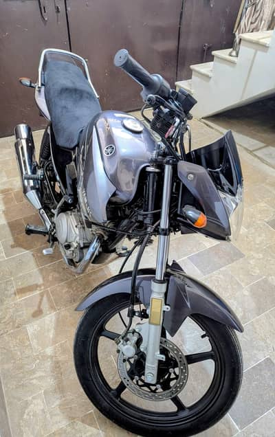 Yamaha YBR Model 2015