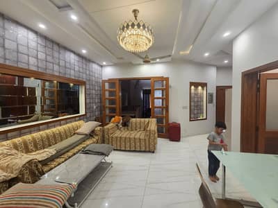 10 Marla ground portion for rent