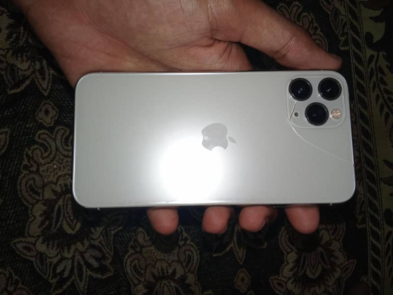 Apple iPhone 11 Pro 0