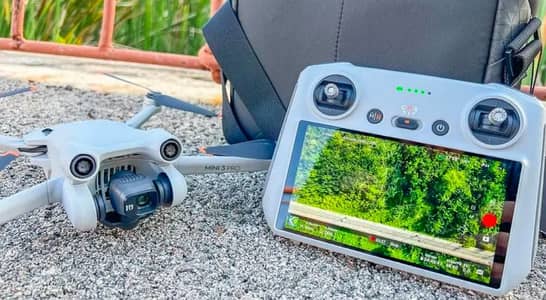 DJI Mini 3 Pro drone combo packing 3 battery condition 10 by 10