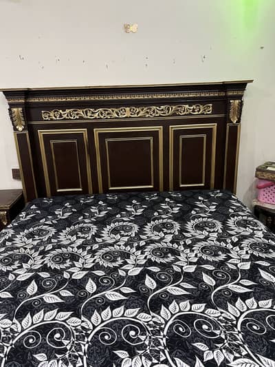brand new Furinter only (2year used)