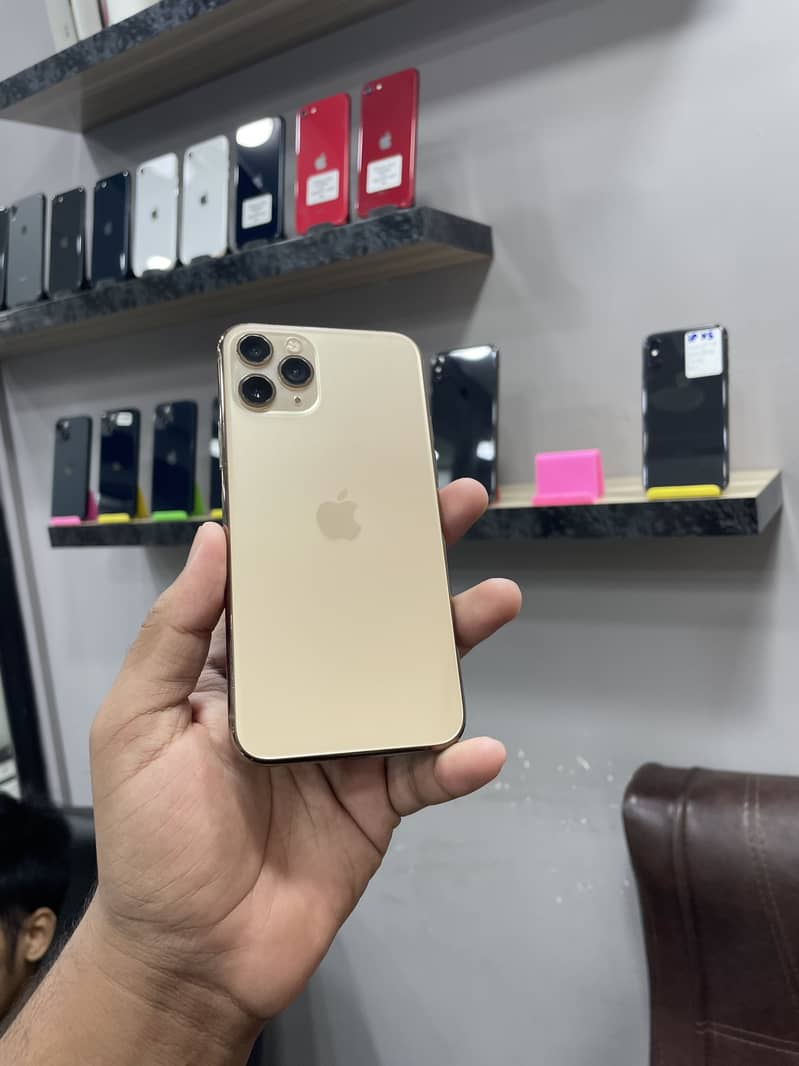 Apple iPhone 11 Pro 0
