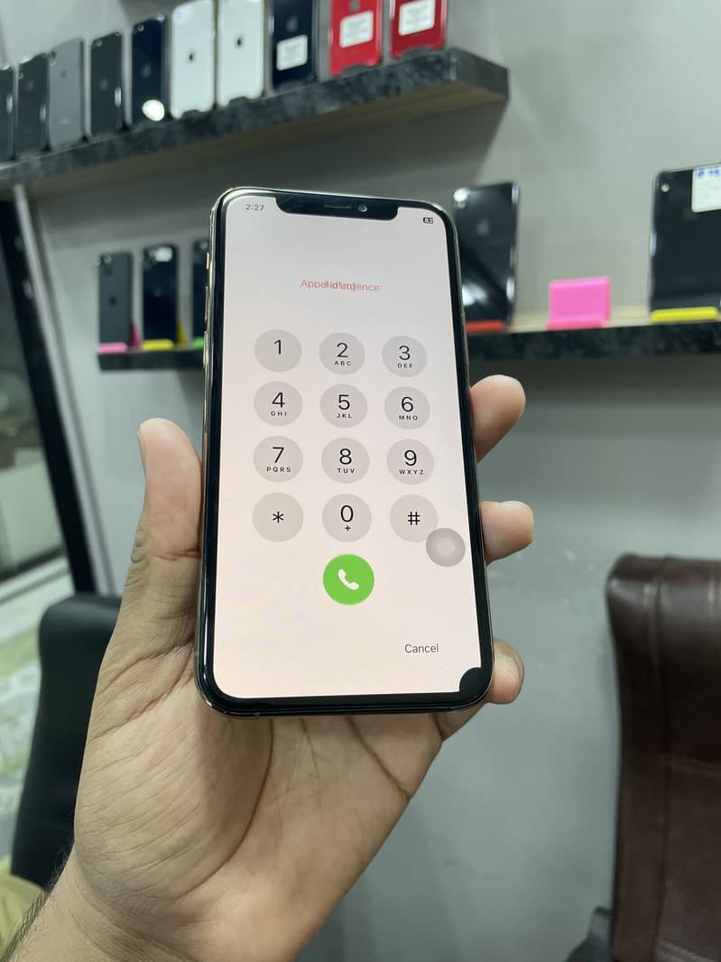 Apple iPhone 11 Pro 1