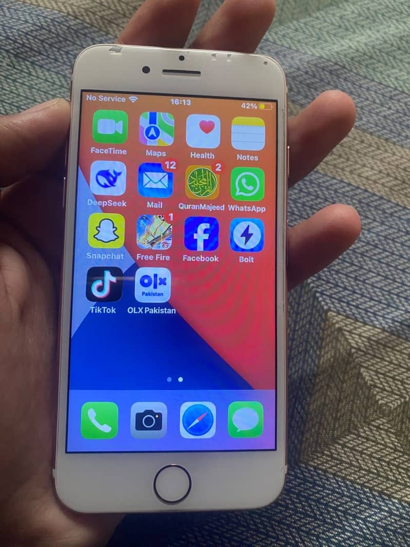 Apple iPhone 7 5