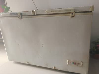 Dawlance freezer for sale