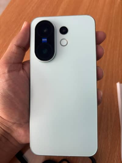 Vivo X200Fe For Sale 10/10