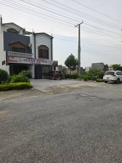 5 Marla Corner Plot with extra land near to Markaz for sale
