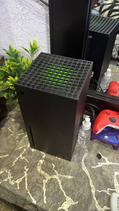 Xbox series X - UK IMPORTED with 2 controllers & tekken 8