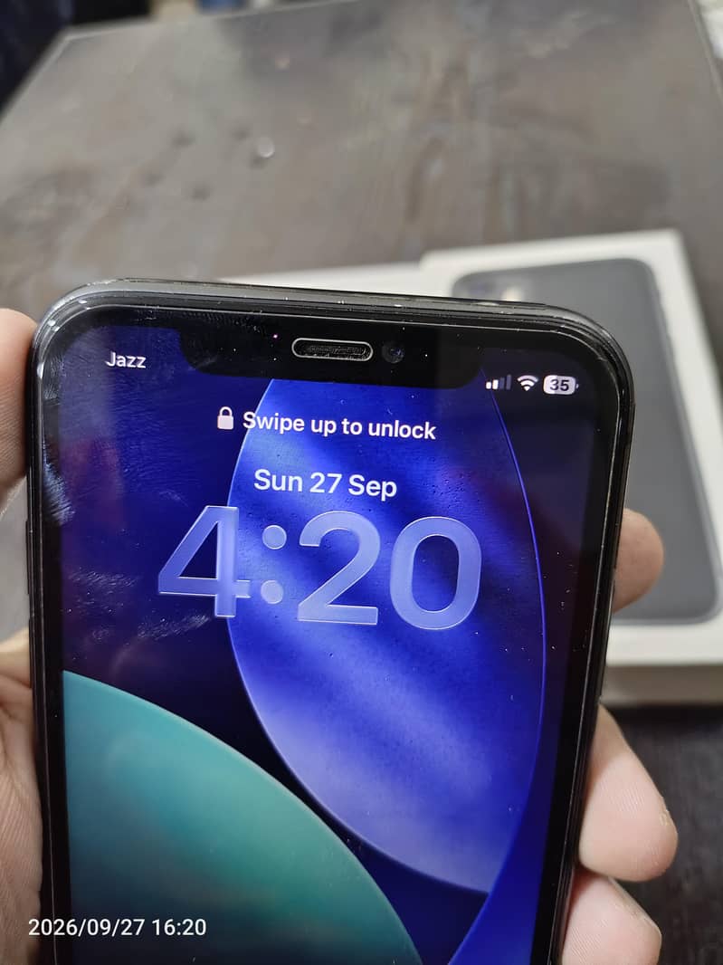 Apple iPhone 11 5