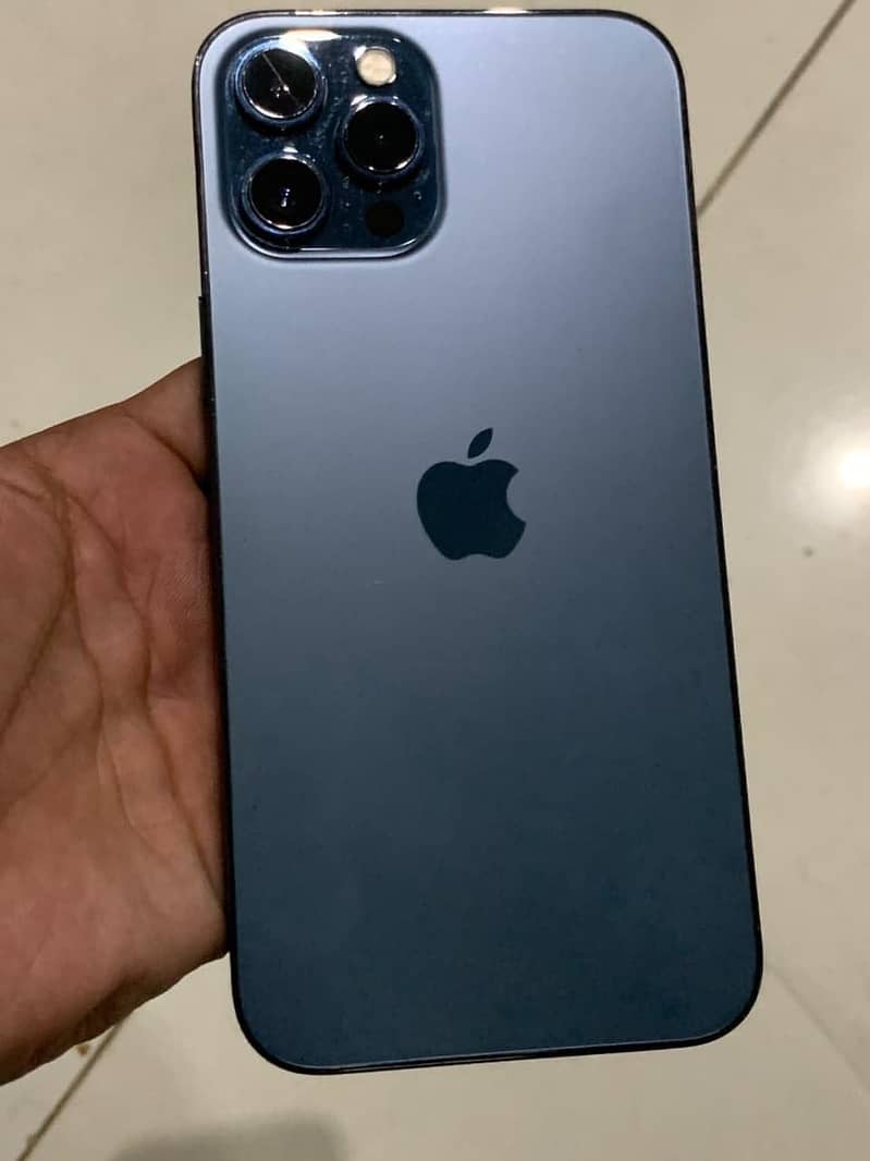 Apple iPhone 12 Pro Max 1