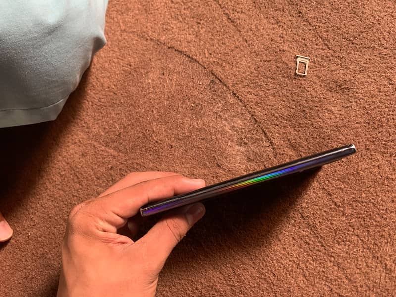 Samsung Mobile Note 10 Plus 3