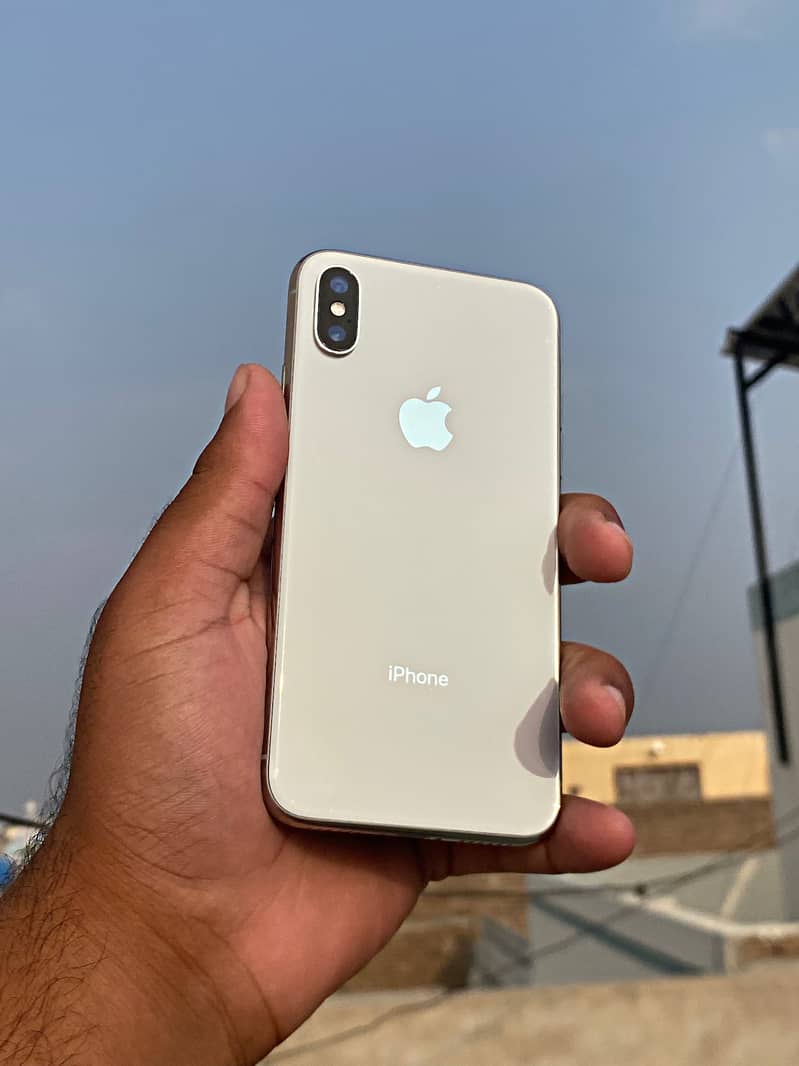 Apple iPhone X 1